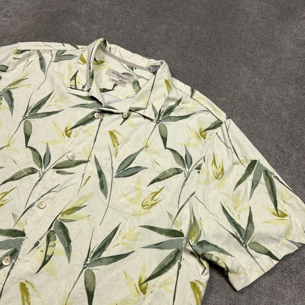 Tommy Bahama Hawaiian Shirt Mens 2XL Silk Blend Island Zone Camp Loop Floral